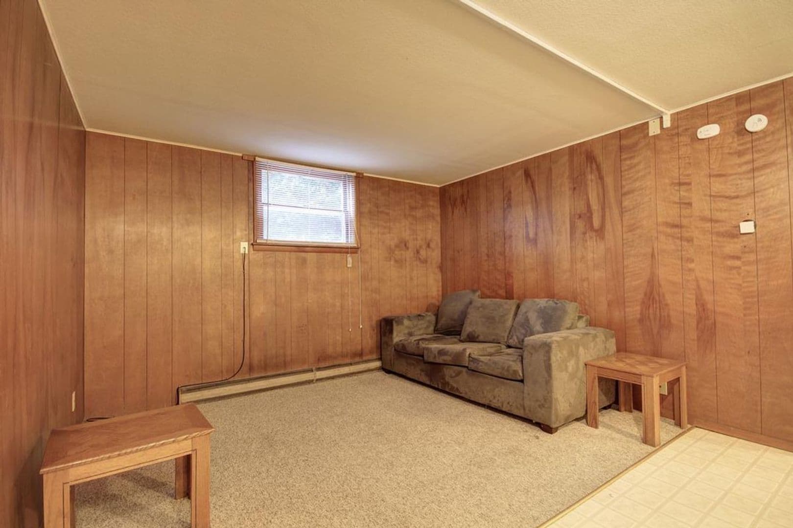Urbana Apartment: 106 North Gregory Street