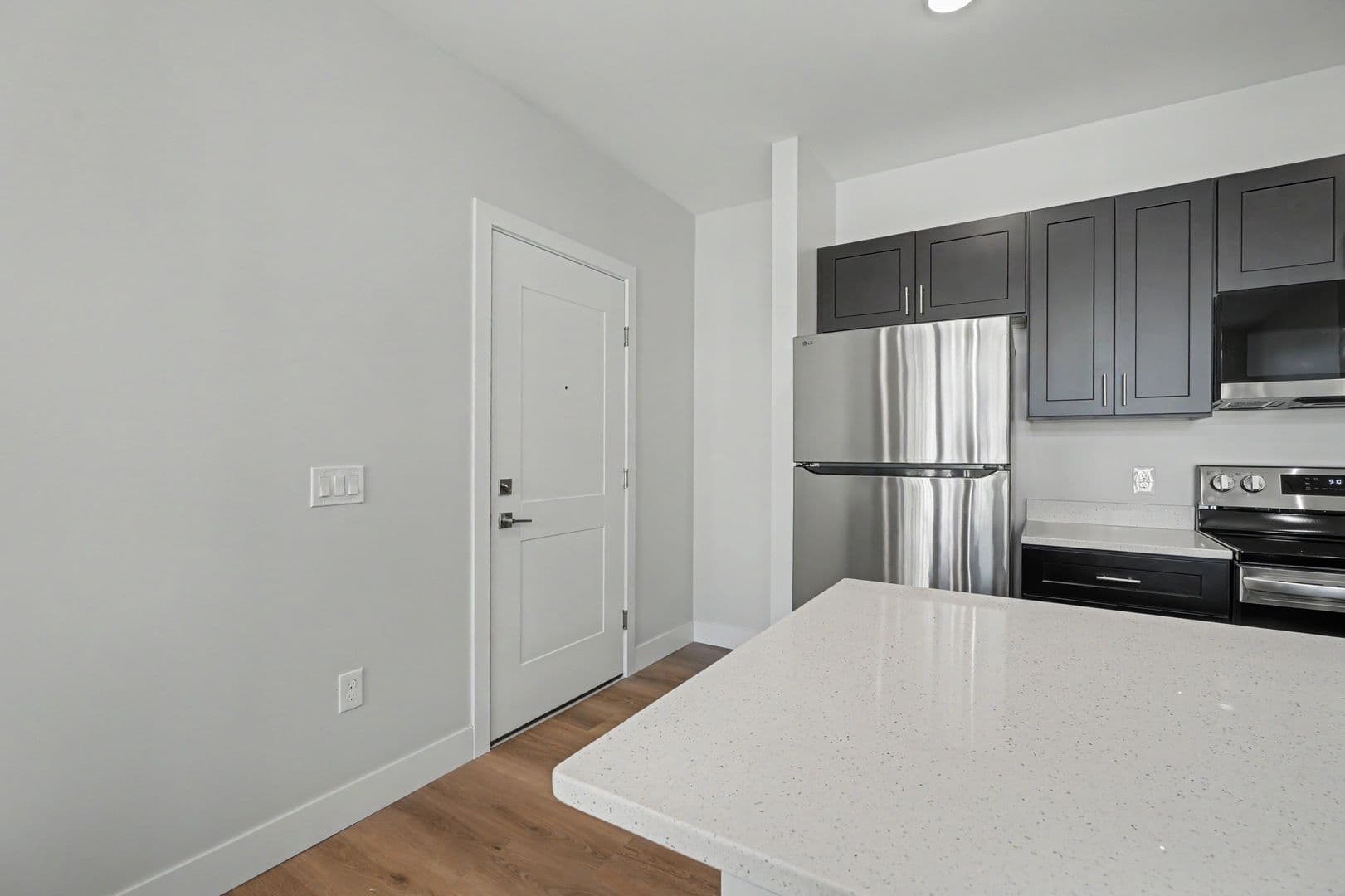 Champaign Apartment: 512 W Clark St