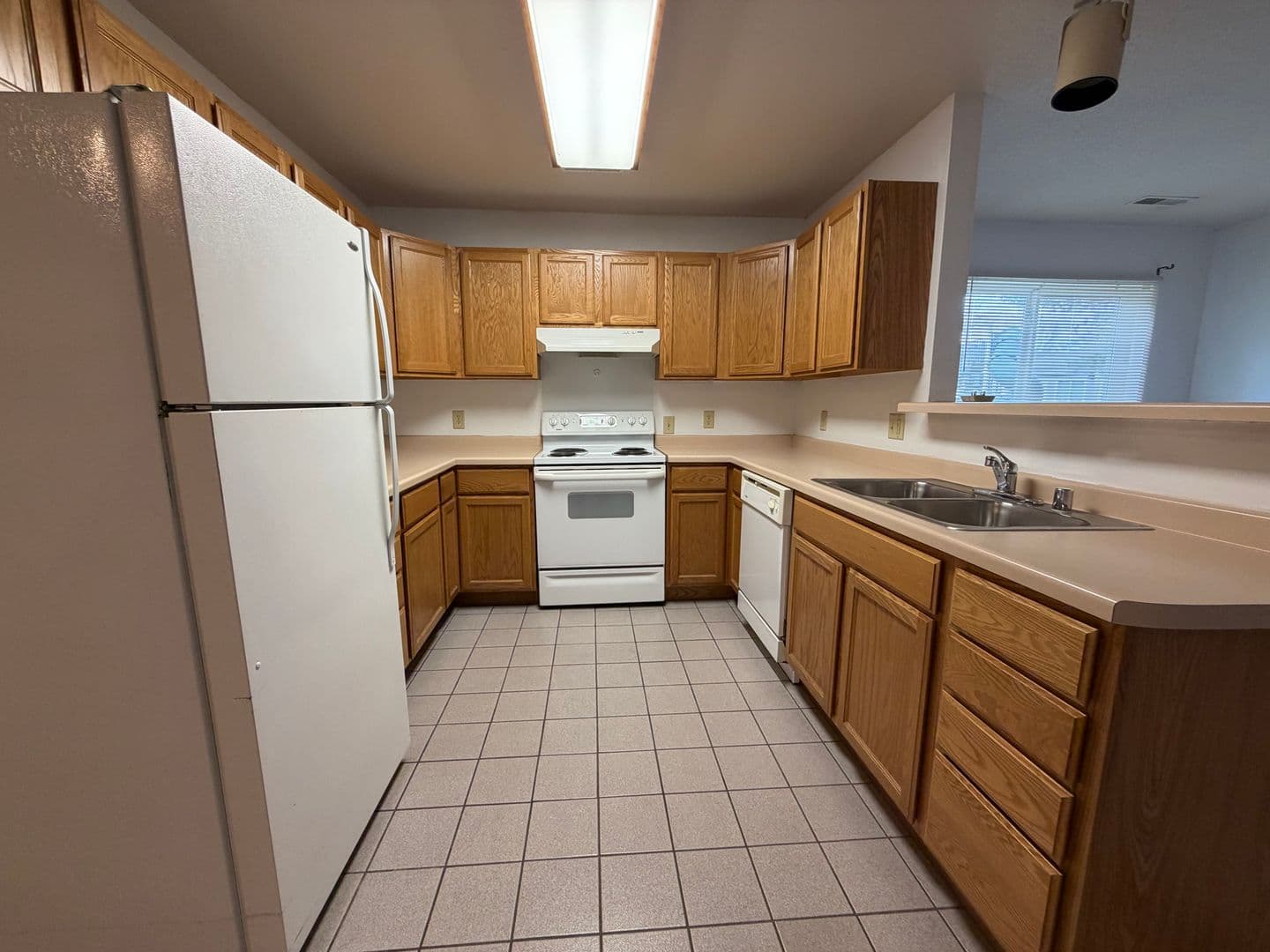 La Crosse Townhome: 4300 Fireclay Court
