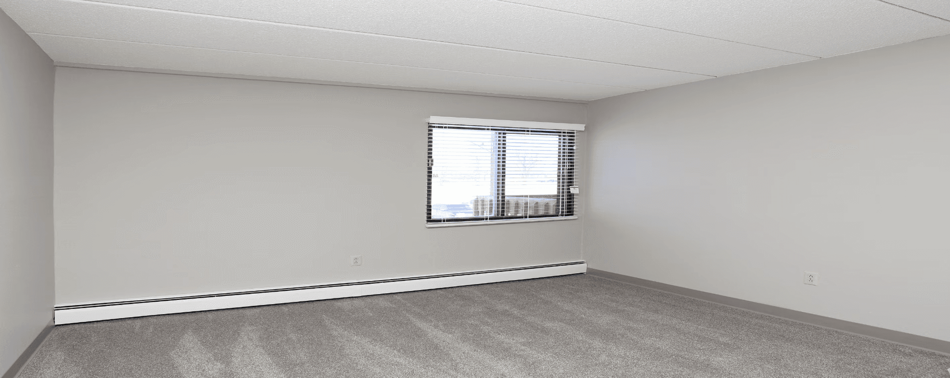 La Crosse Apartment: 4405 Mormon Coulee Rd.