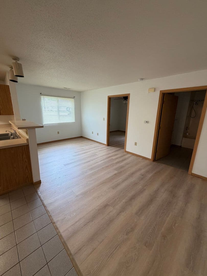 La Crosse Townhome: 4300 Fireclay Court