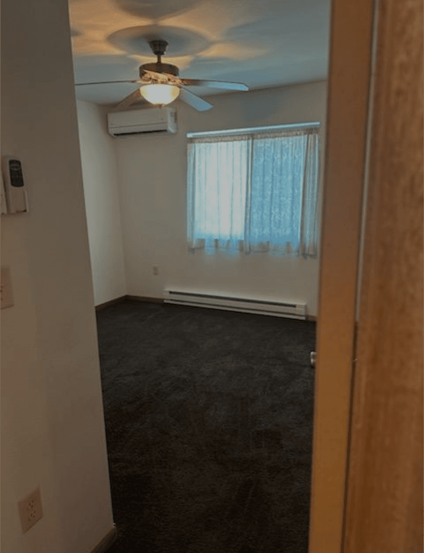 Galesville Apartment: 16210 Ridgeiew Dr