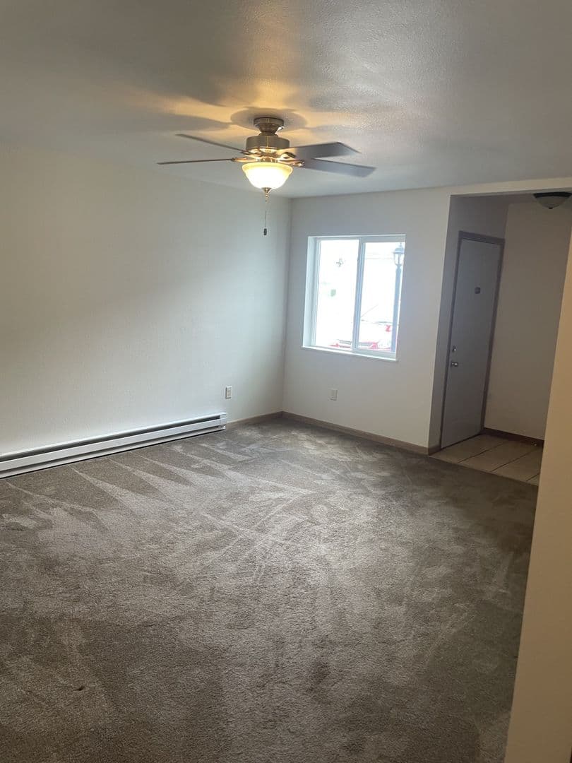 Galesville Apartment: 21343 Wolfe Run Lane