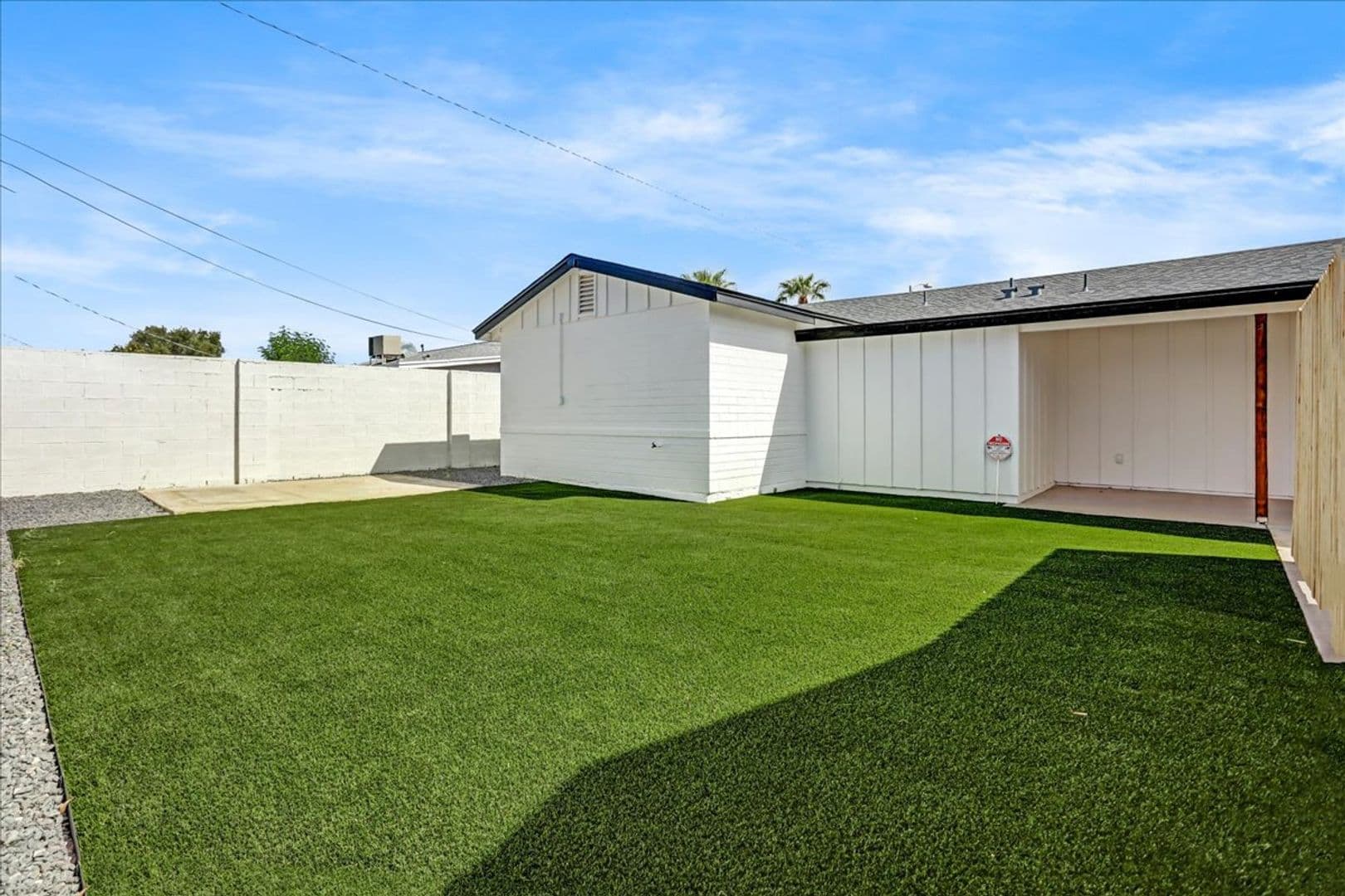 Scottsdale House: 1050 N 74th Street