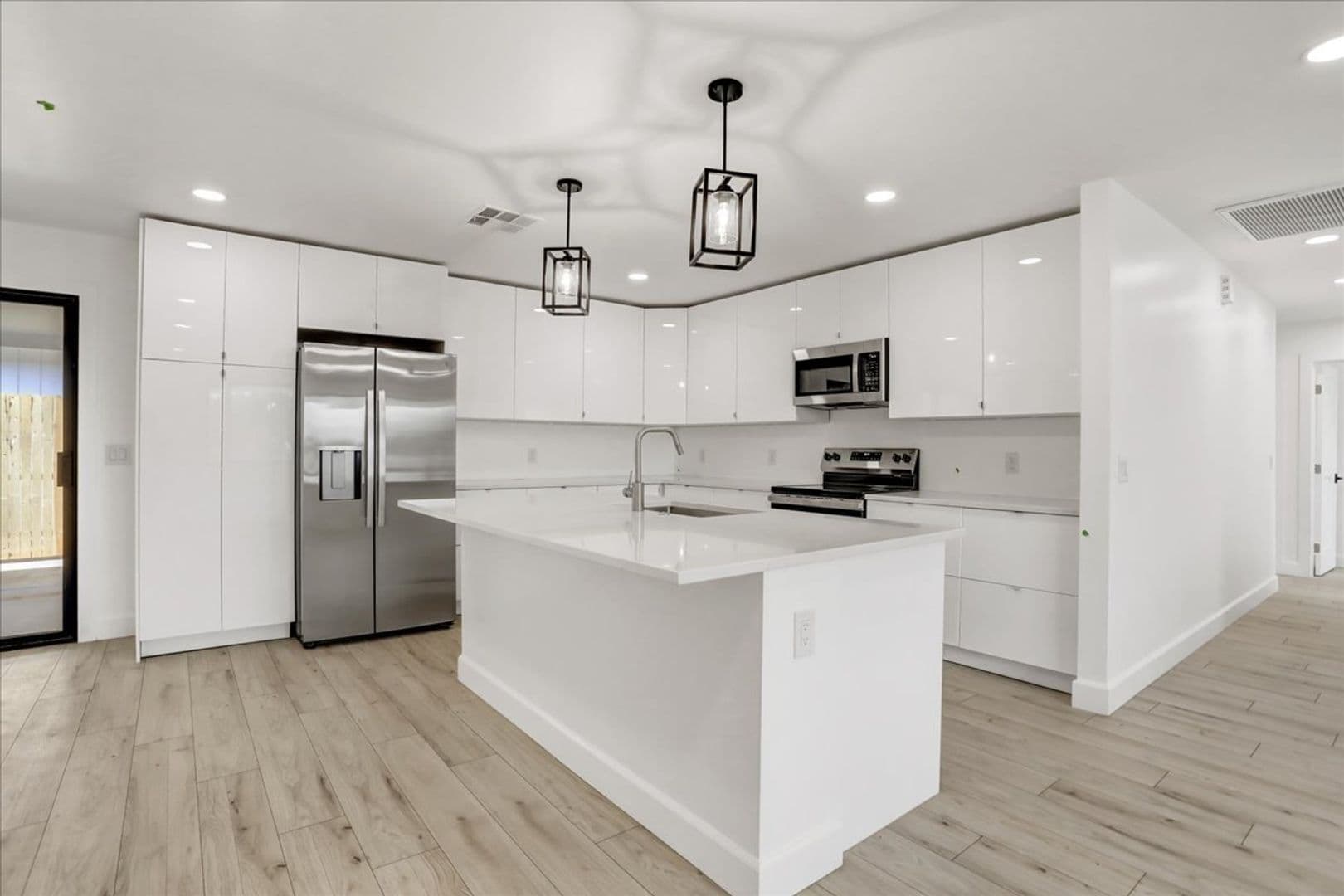 Scottsdale House: 1050 N 74th Street