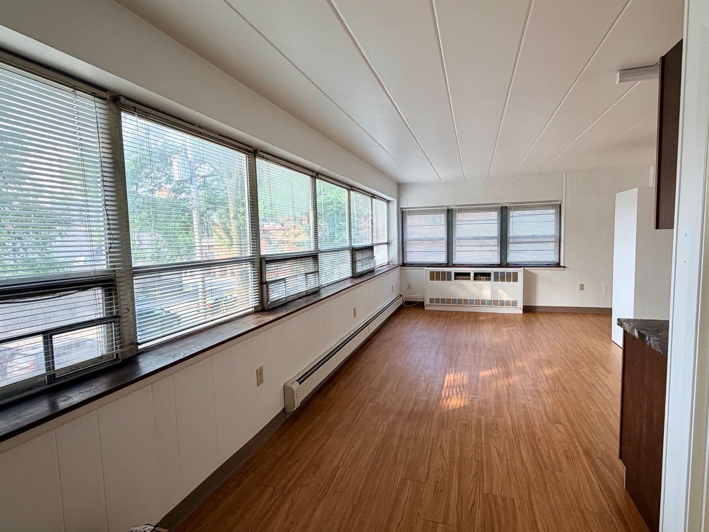 Madison Apartment: 140 W. Gorham St.