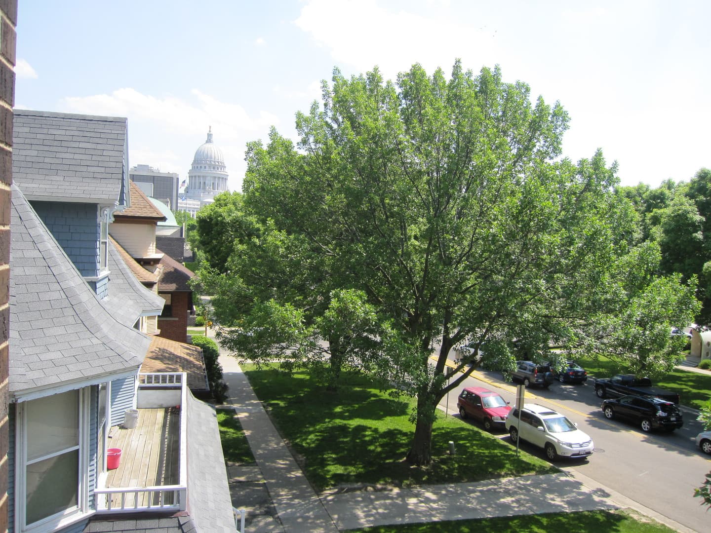 Madison Apartment: 415 Wisconsin Ave.