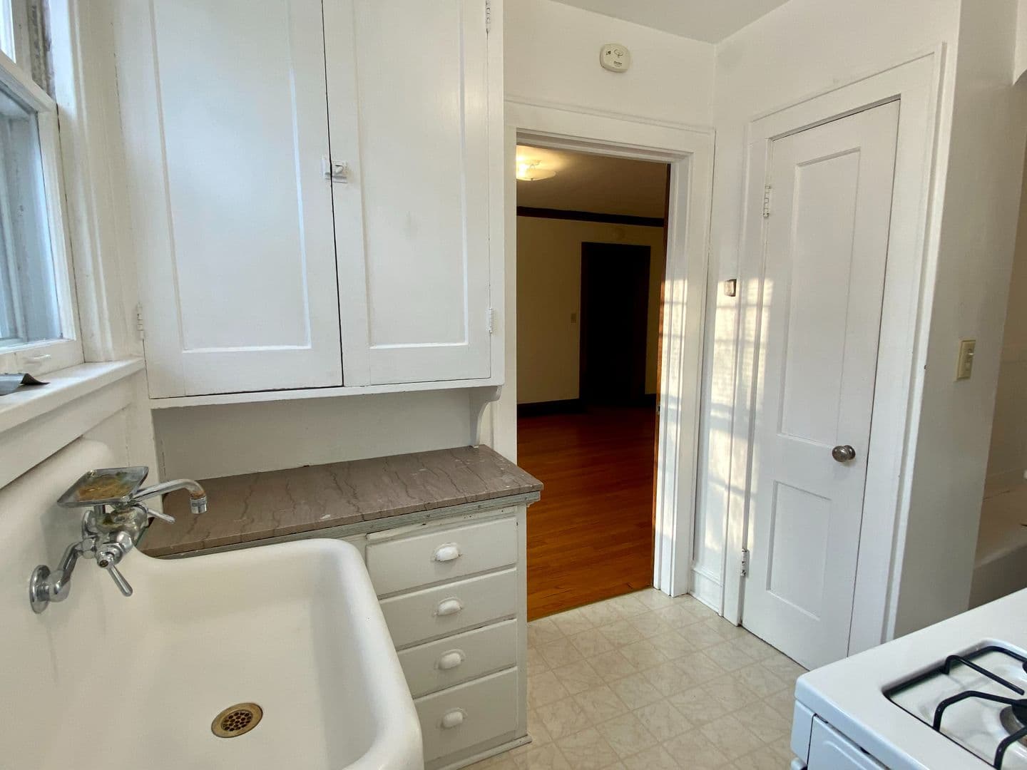 Madison Apartment: 450 N. Few St.