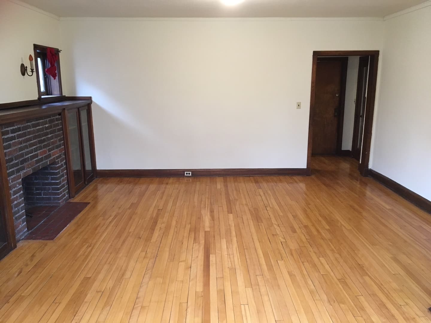 Madison Apartment: 10 E. Gorham St.