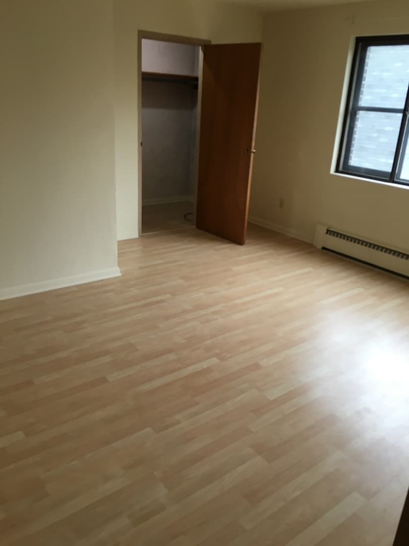 Madison Apartment: 415 Wisconsin Ave.