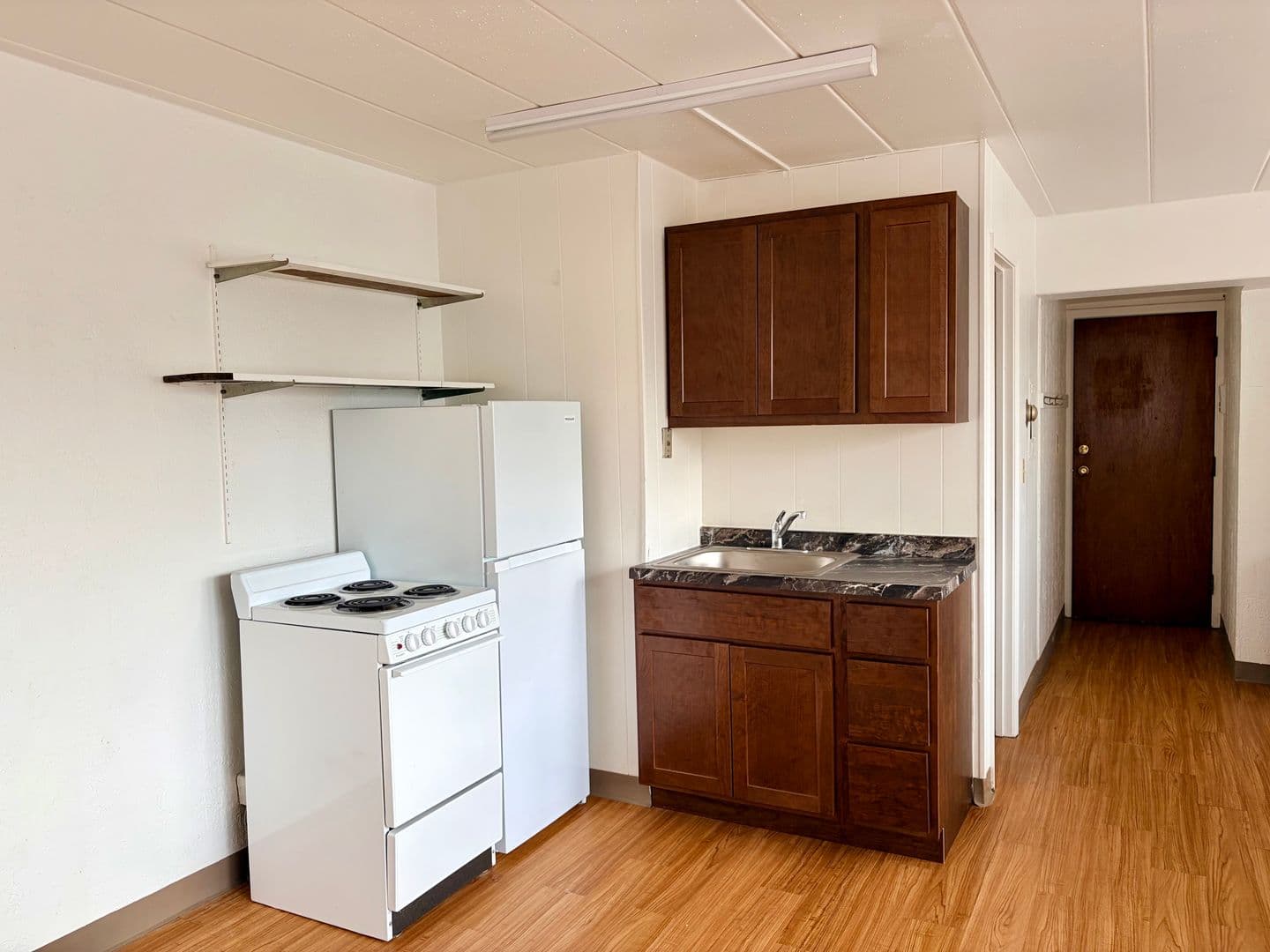 Madison Apartment: 140 W. Gorham St.