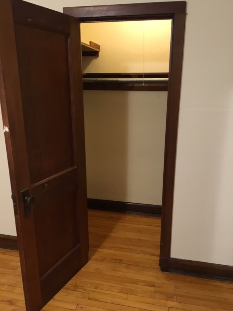 Madison Apartment: 10 E. Gorham St.