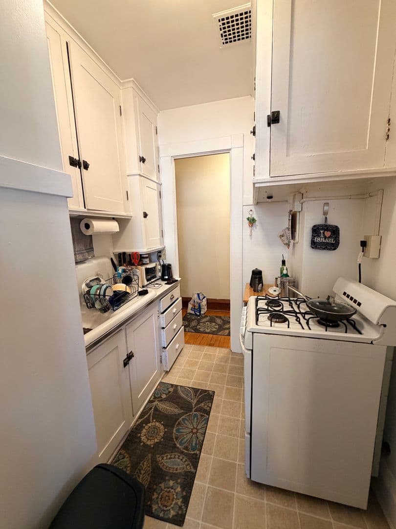 Madison Apartment: 306 Norris Court