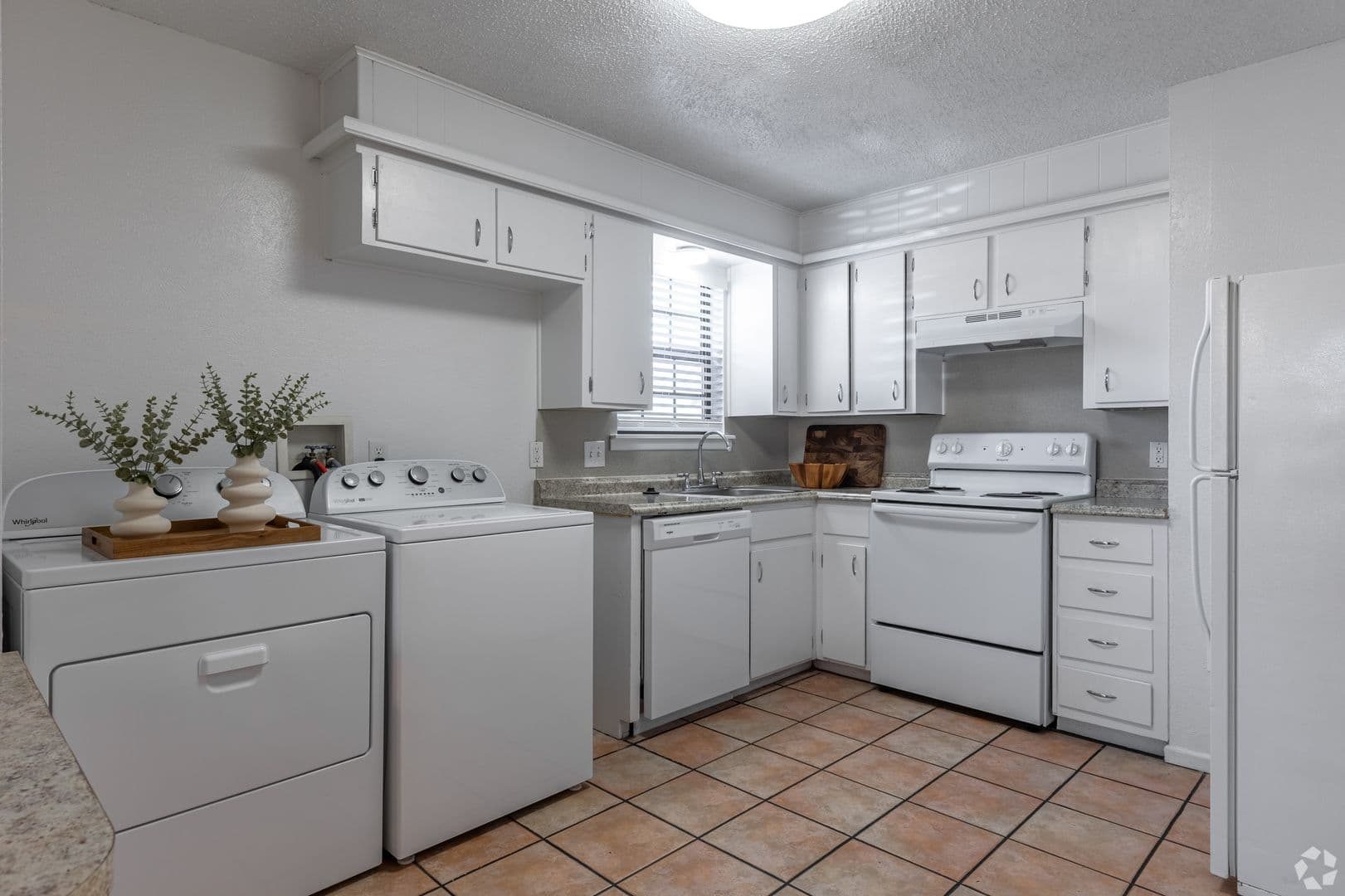 Lubbock Apartment: 4213 18th Street