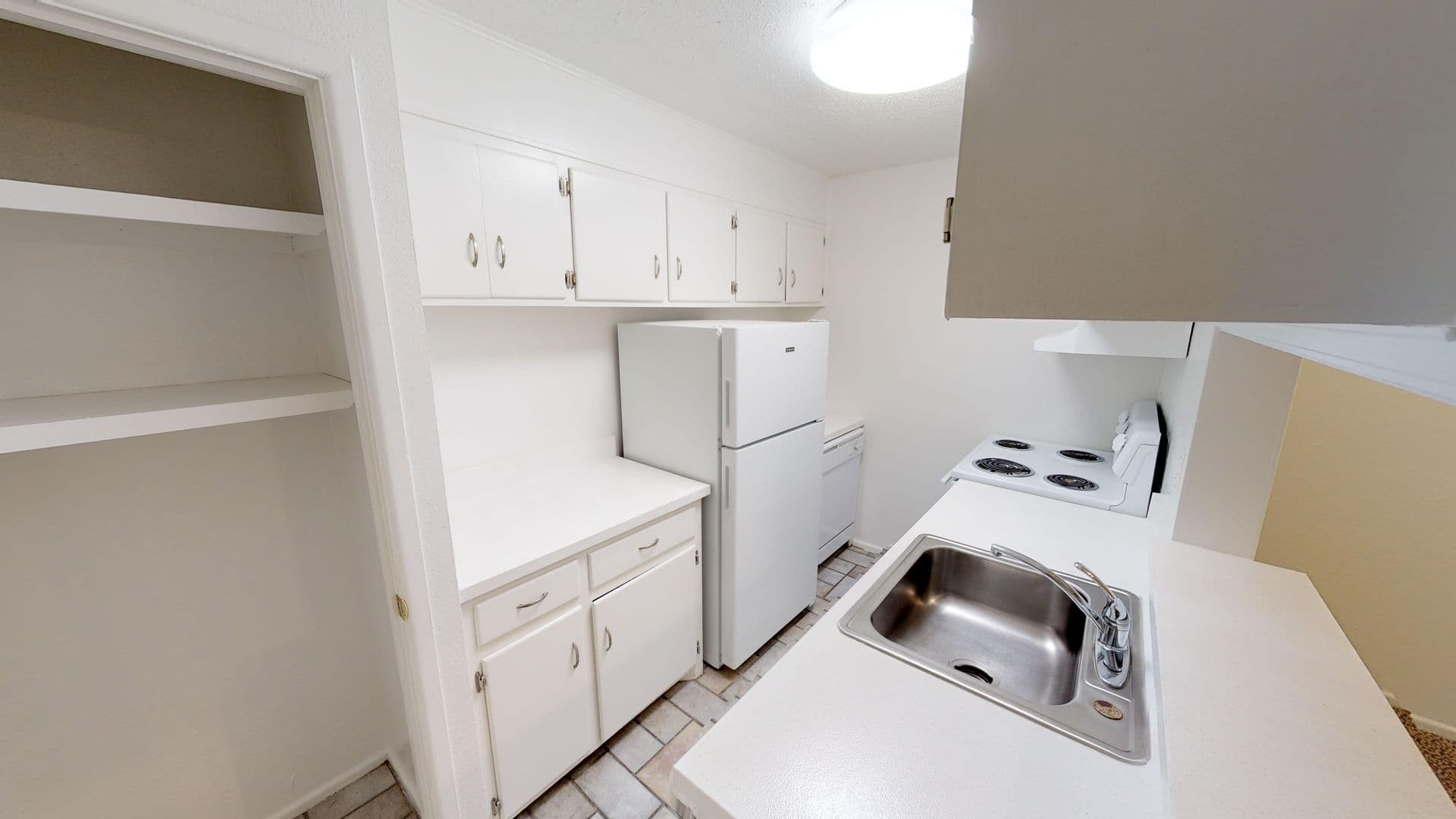 Lubbock Apartment: 4314 16th Street