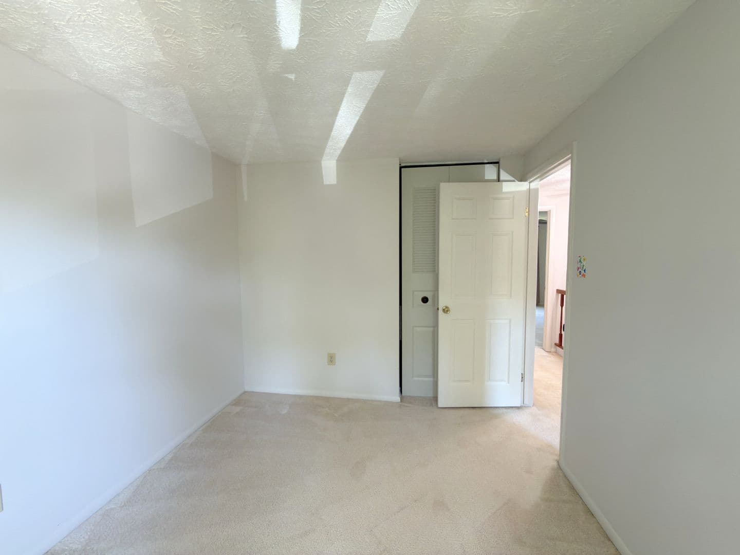 Fairfax Townhome: 5519 Inverness Woods Ct
