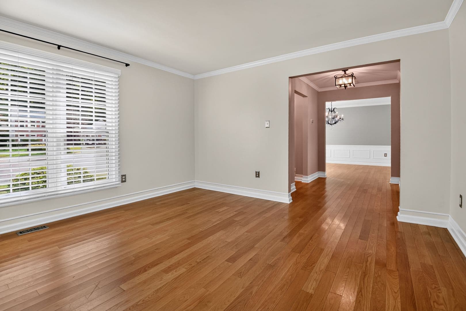 Burke House: 6143 Poburn Landing