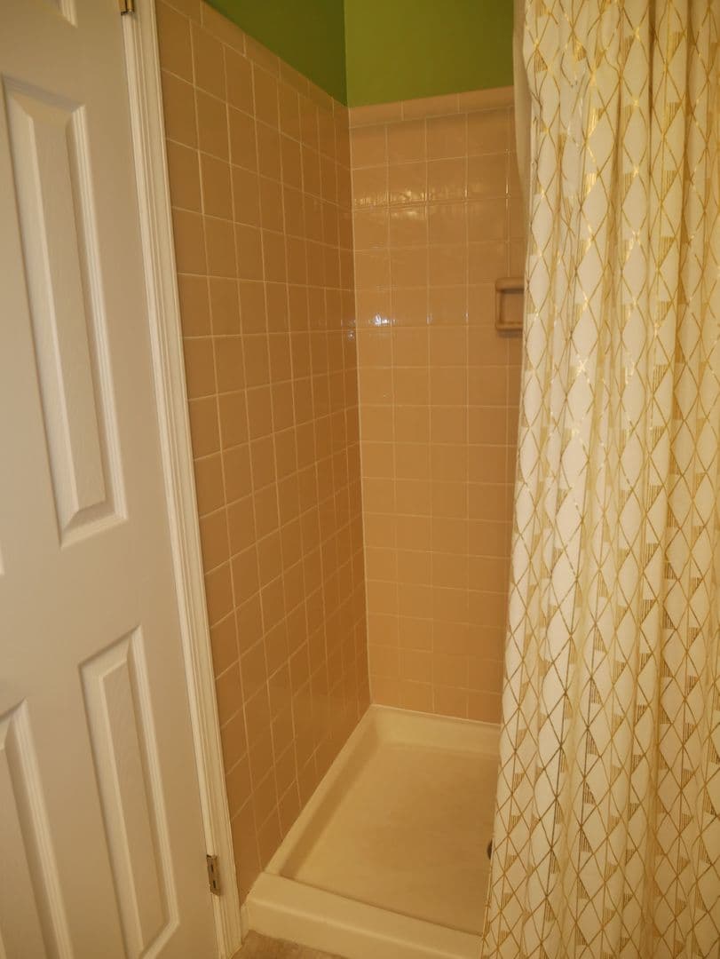Vienna Townhome: 2774 Grovemore Lane