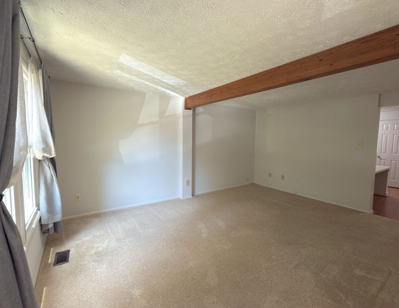 Fairfax Townhome: 5519 Inverness Woods Ct