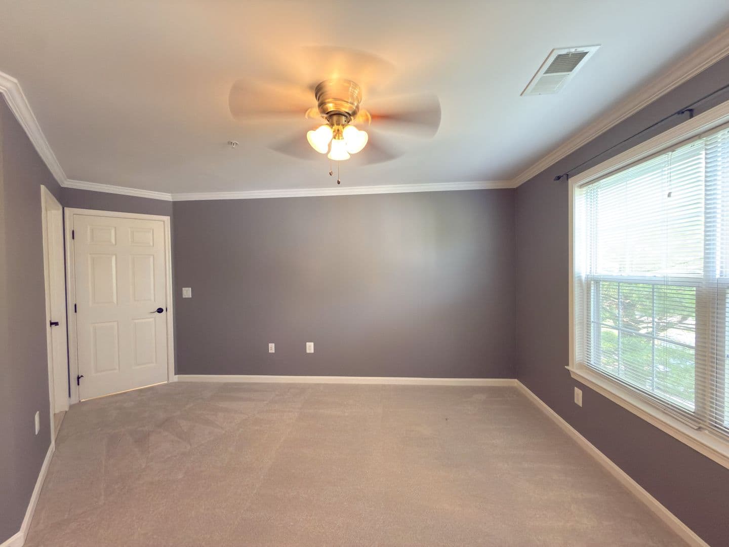 Leesburg Condo: 675 CONSTELLATION SQ SE