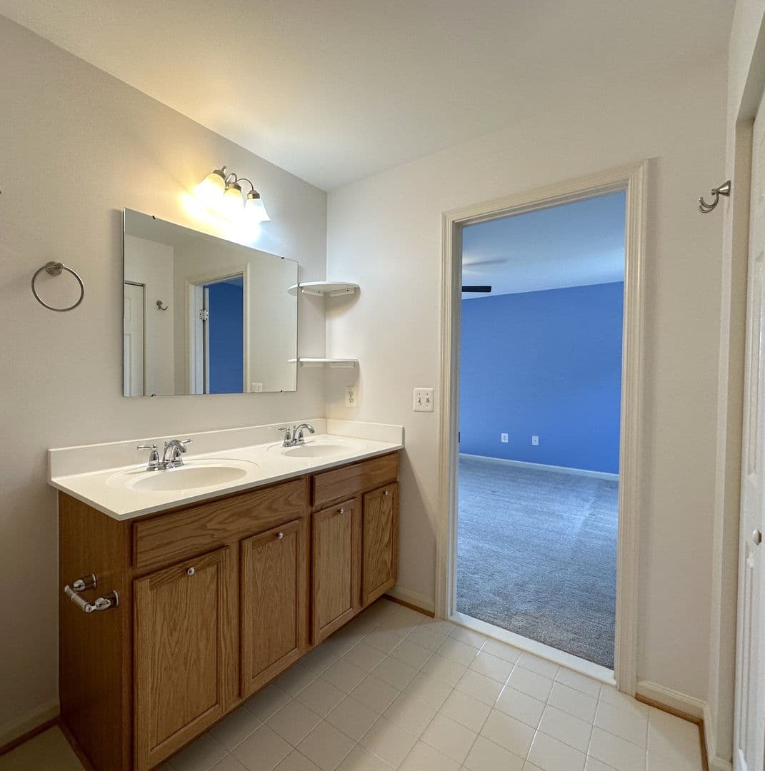 Bristow House: 13758 Restina Rd