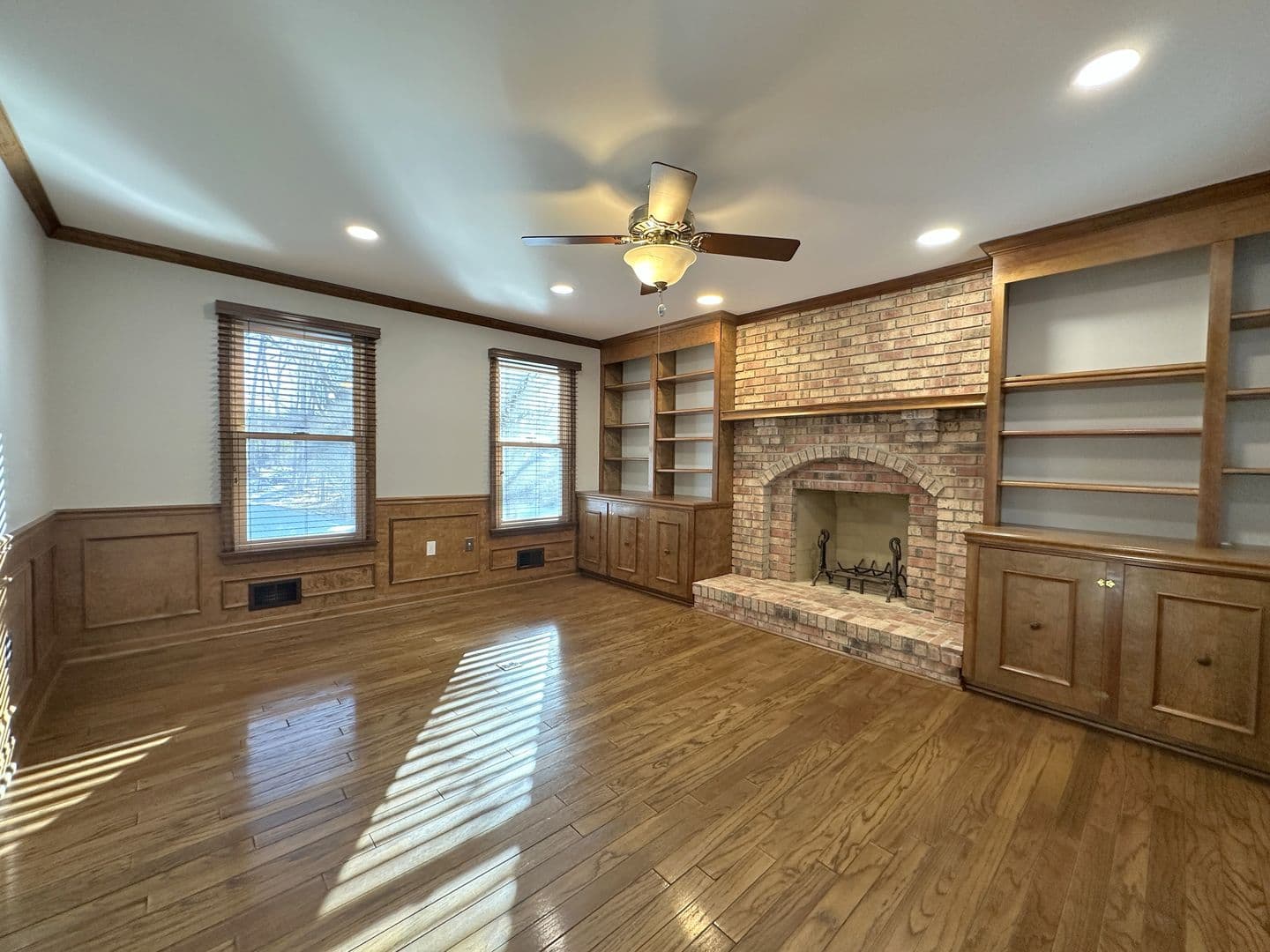 Great Falls House: 11560 Holly Briar Lane