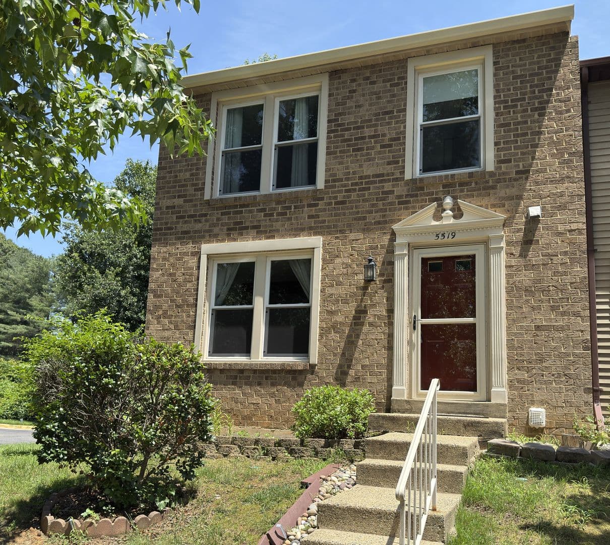 Fairfax Townhome: 5519 Inverness Woods Ct