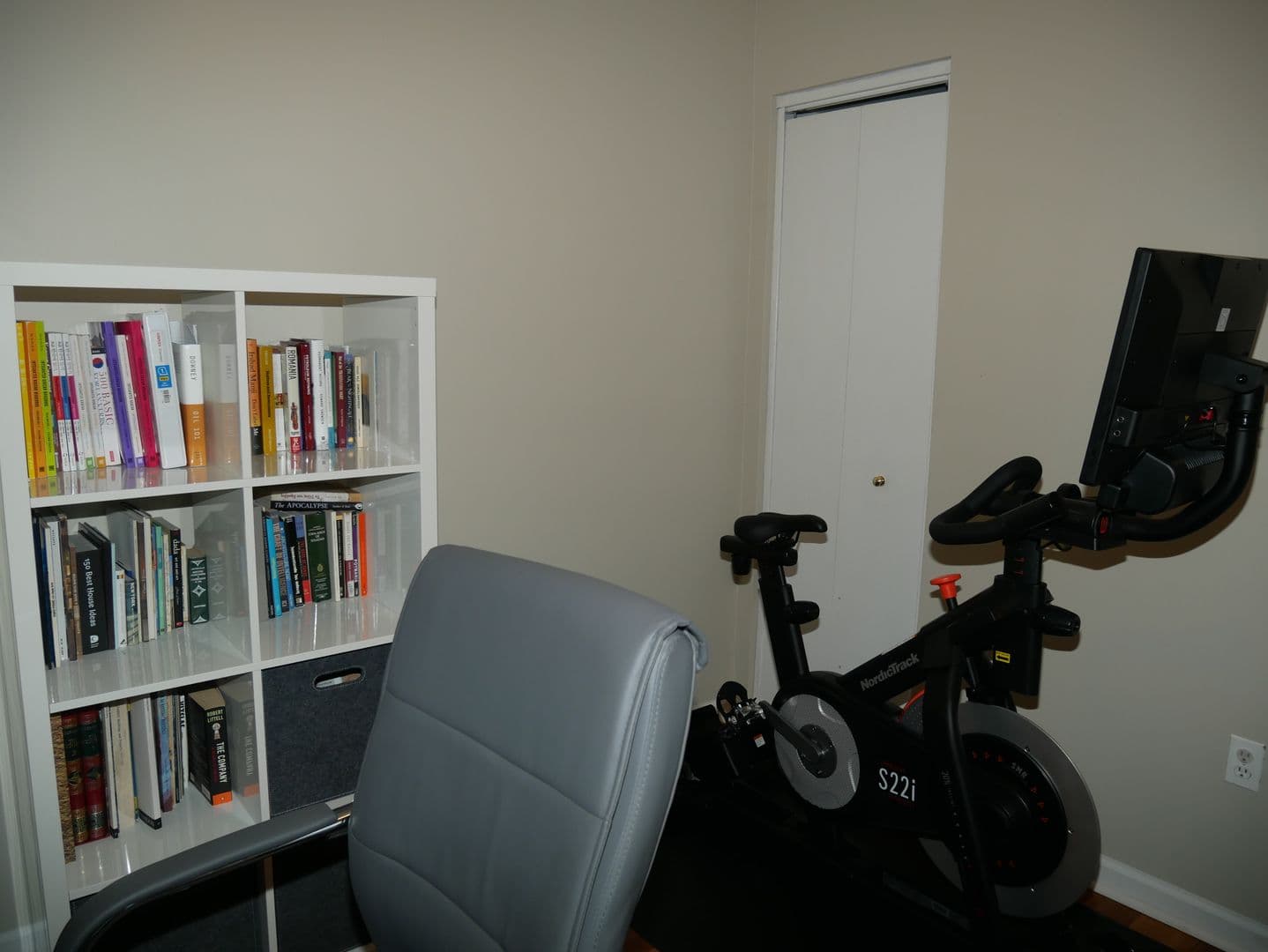 Vienna Townhome: 2774 Grovemore Lane