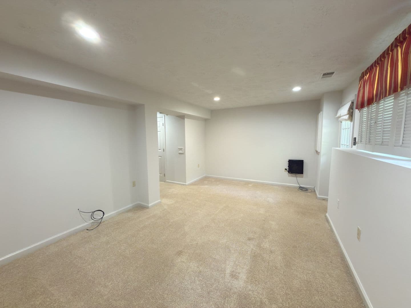 Fairfax Townhome: 5519 Inverness Woods Ct