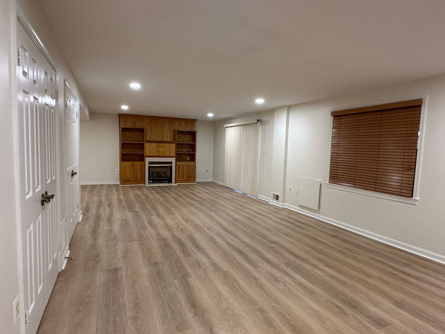 Great Falls House: 11560 Holly Briar Lane