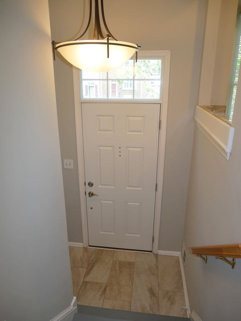 Vienna Townhome: 2774 Grovemore Lane