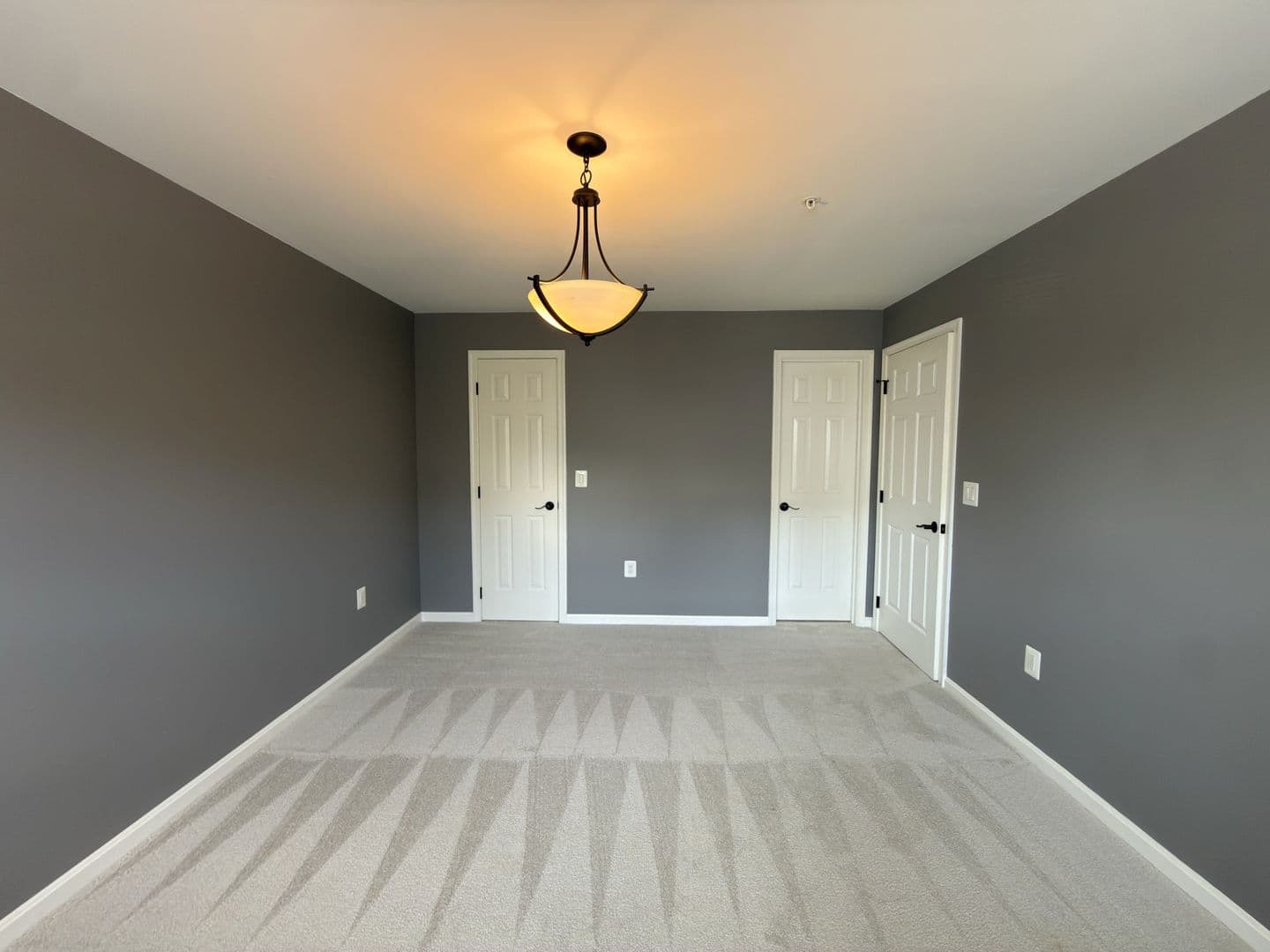 Leesburg Condo: 675 CONSTELLATION SQ SE