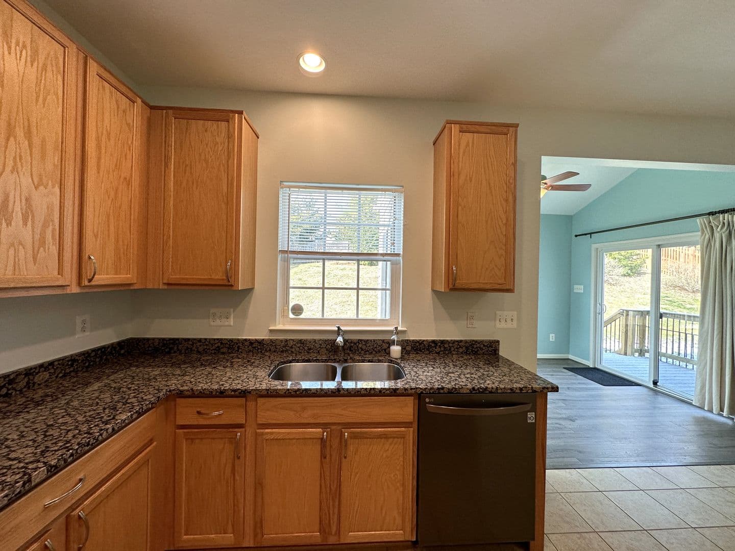 Bristow House: 13758 Restina Rd