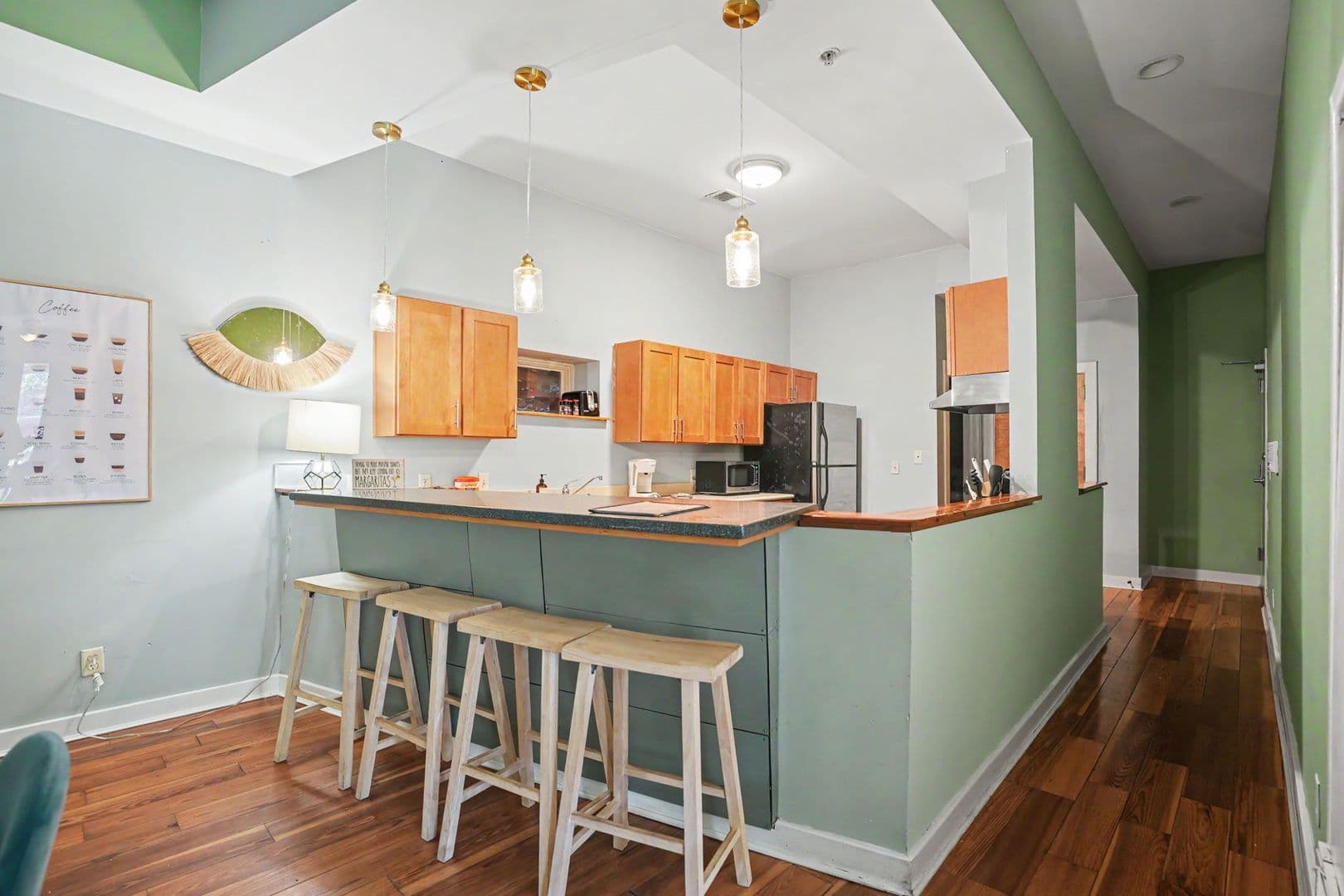 Savannah Condo: 420 Minis St