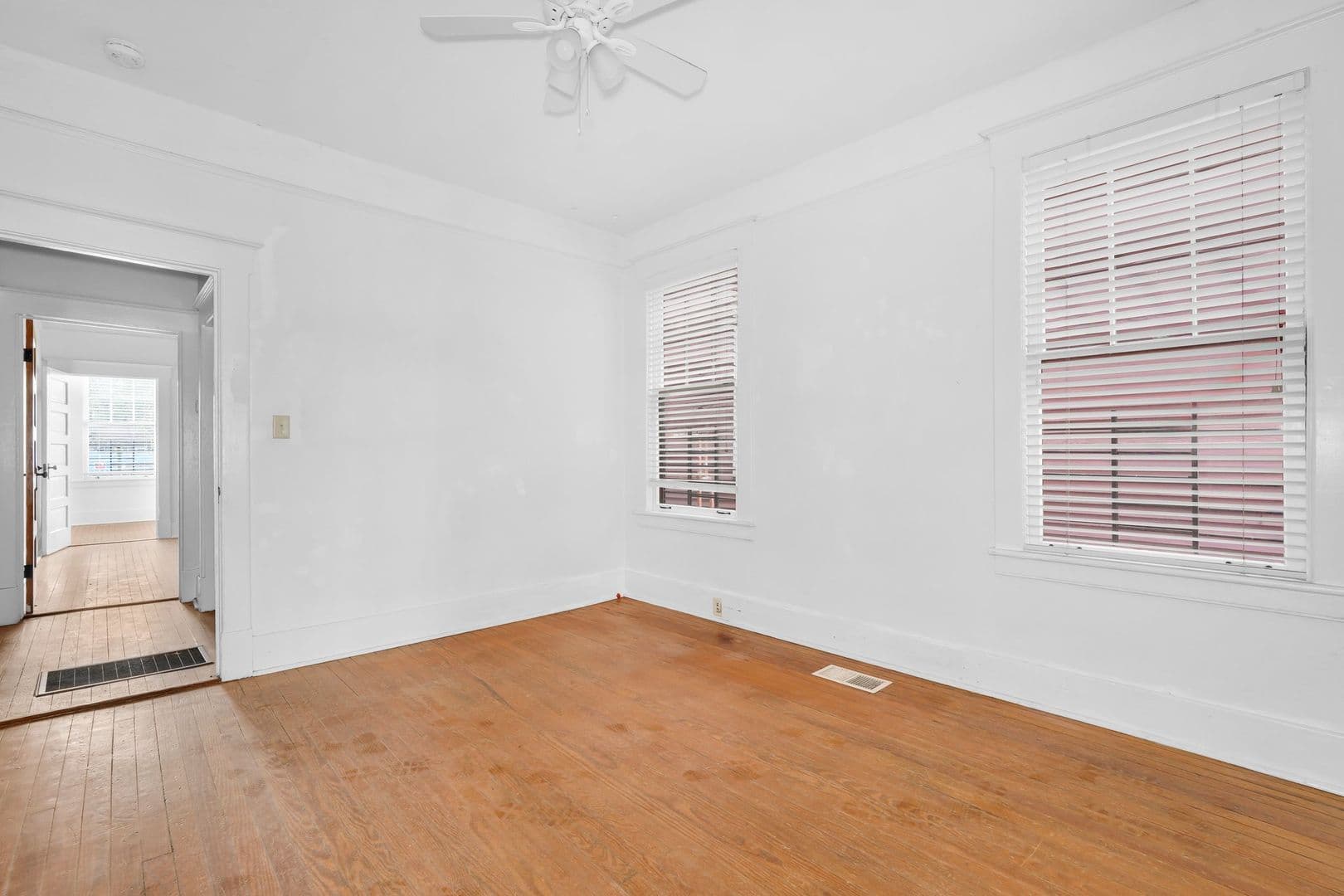 Savannah House: 2234 Whitaker Street