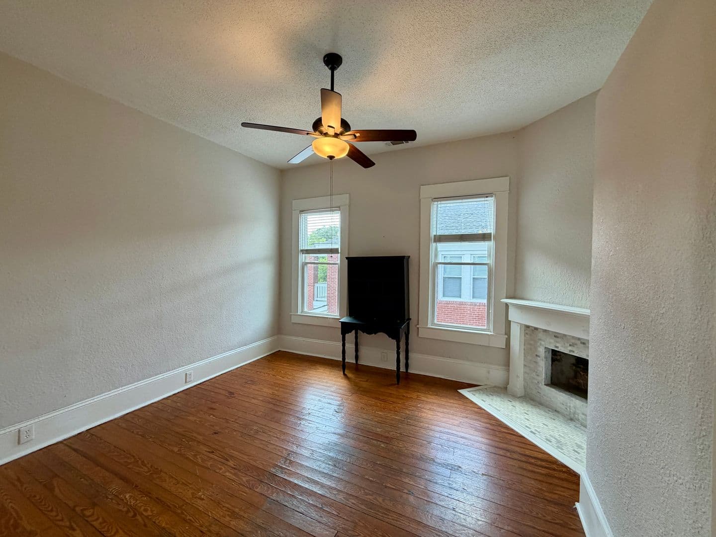 Savannah Apartment: 1016 E Anderson St