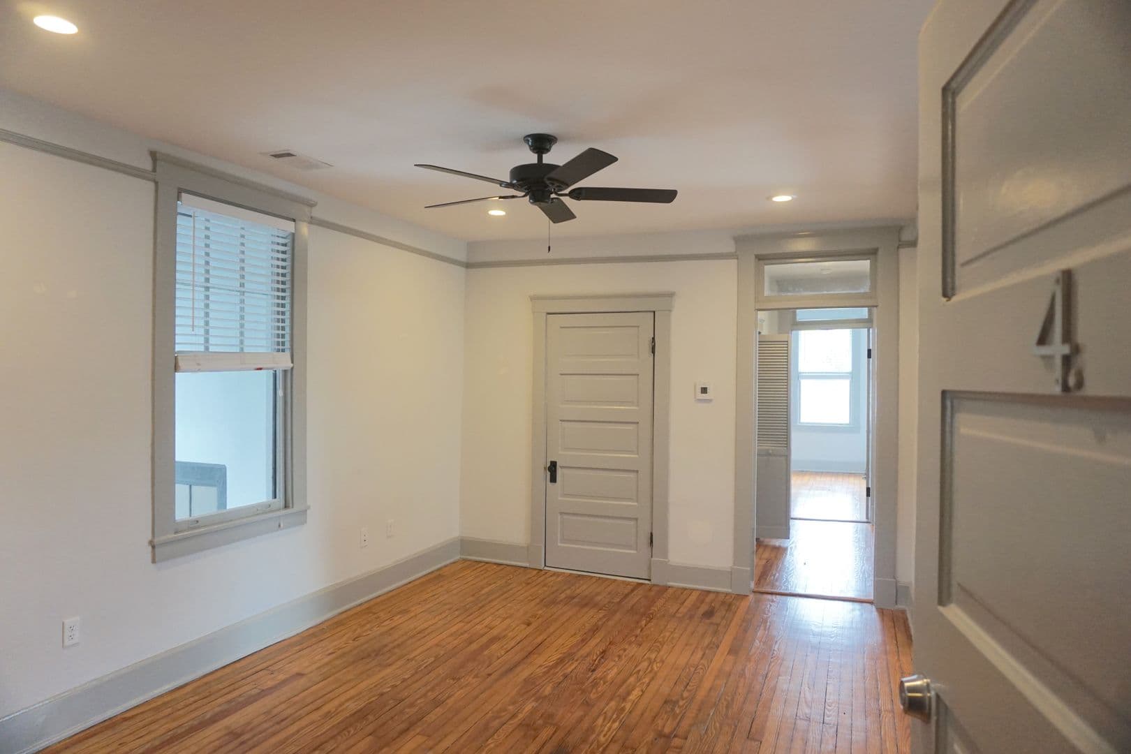 Savannah Apartment: 2411 Habersham St