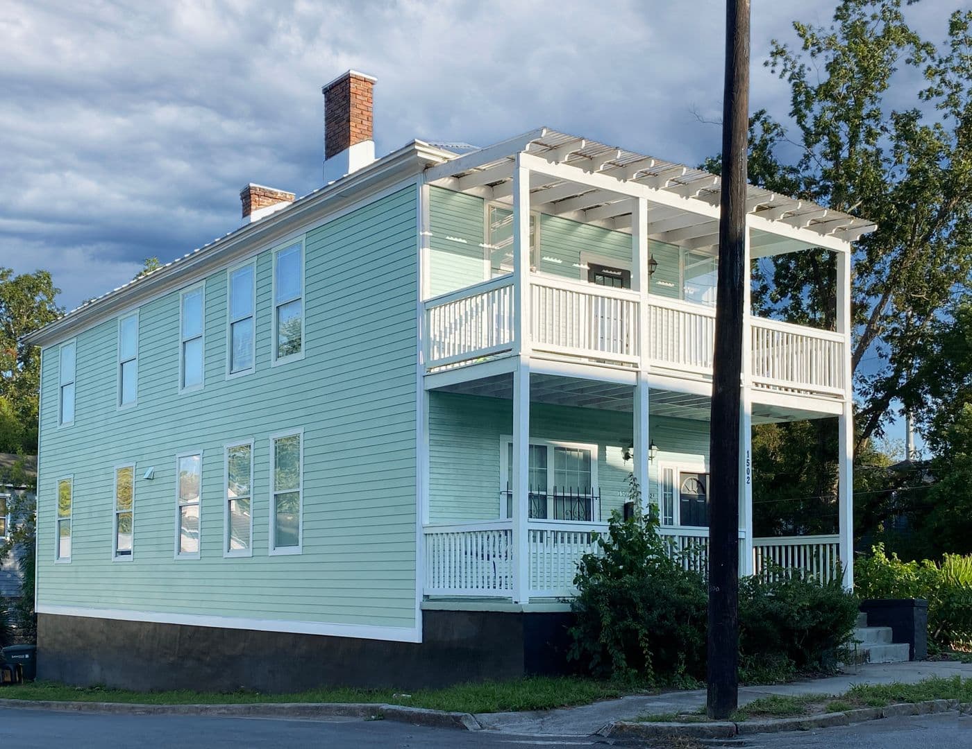 Savannah House: 1502 Price St Unit B