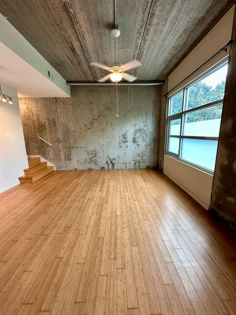 Savannah Condo: 536 Selma St