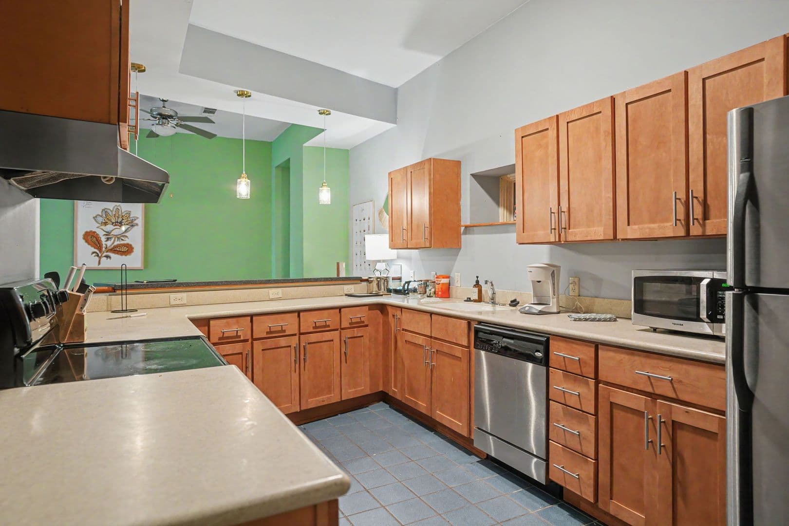 Savannah Condo: 420 Minis St