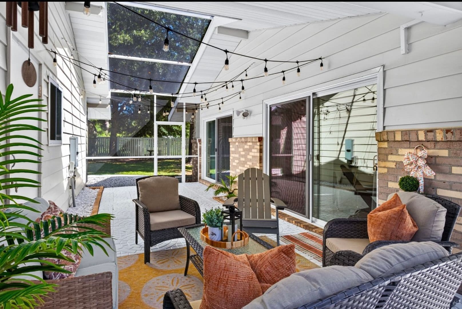 Savannah House: 1 Joyce Ct.