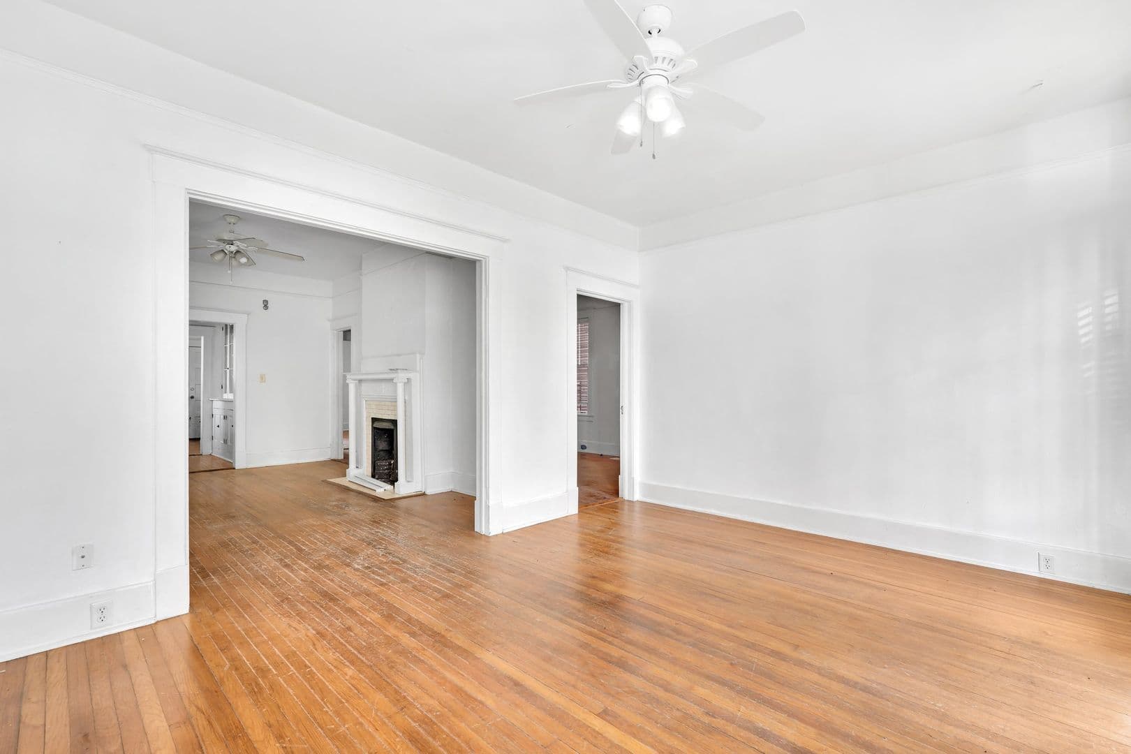 Savannah House: 2234 Whitaker Street
