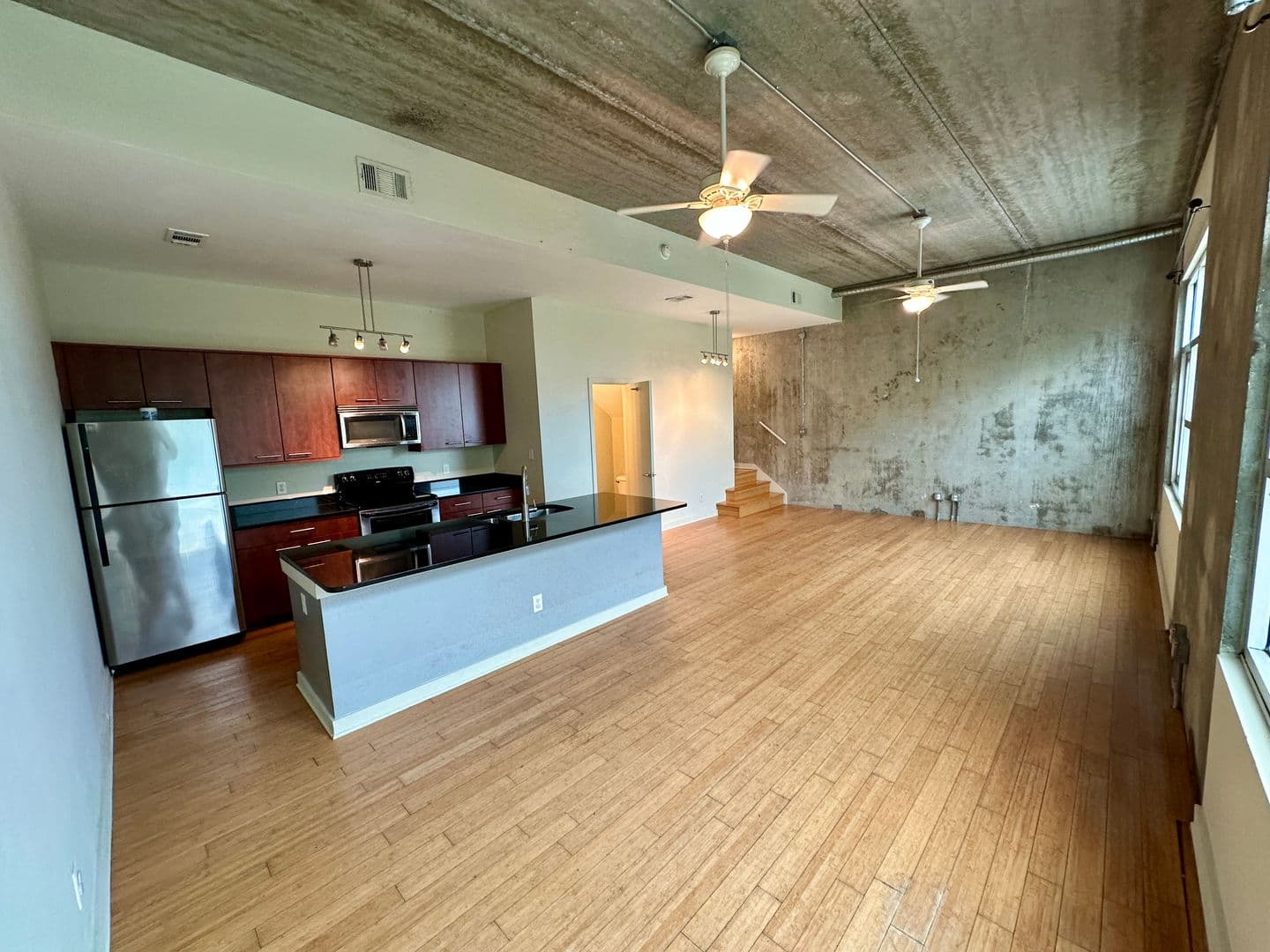 Savannah Condo: 536 Selma St