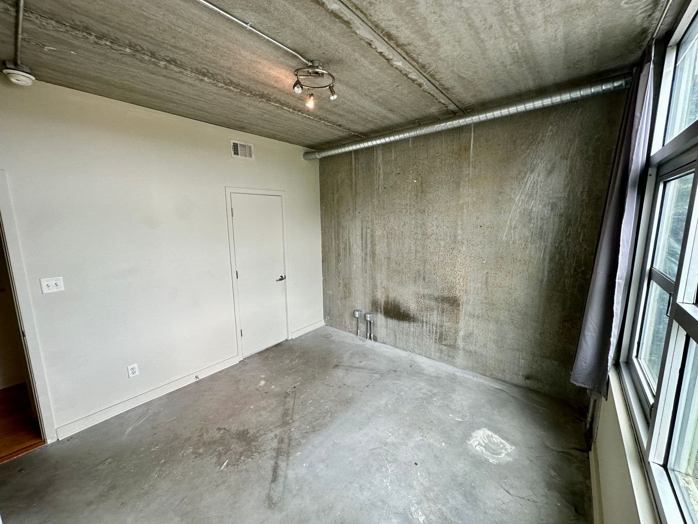 Savannah Condo: 536 Selma St