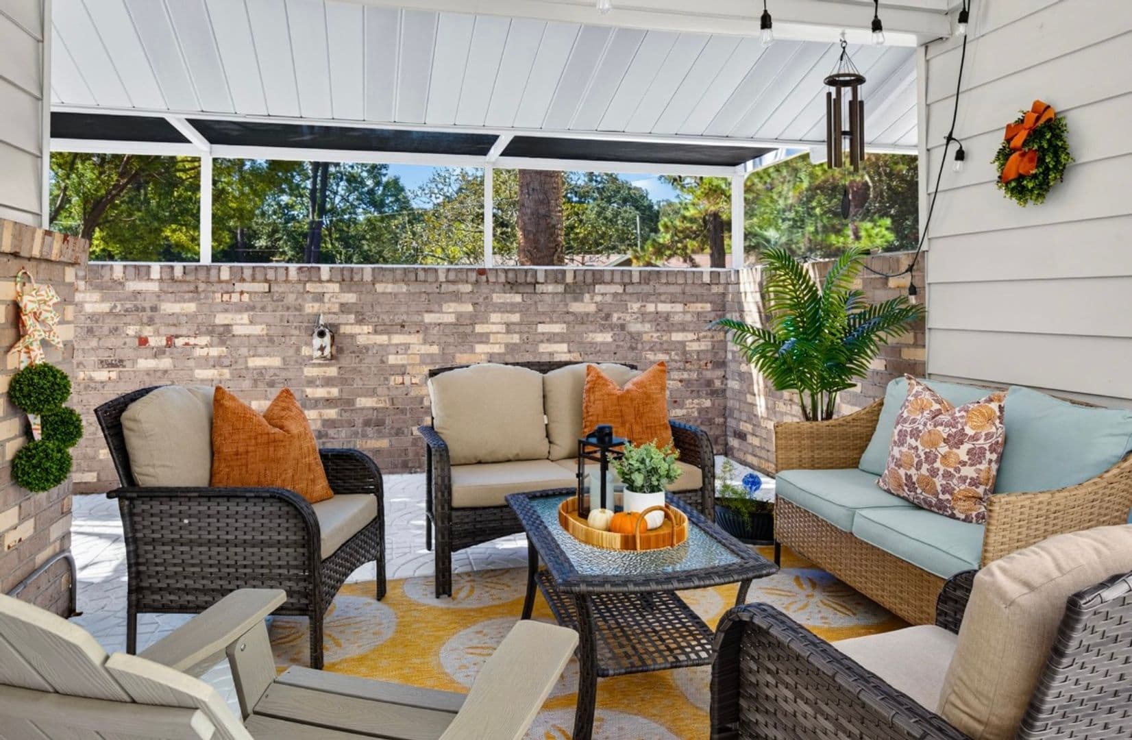 Savannah House: 1 Joyce Ct.