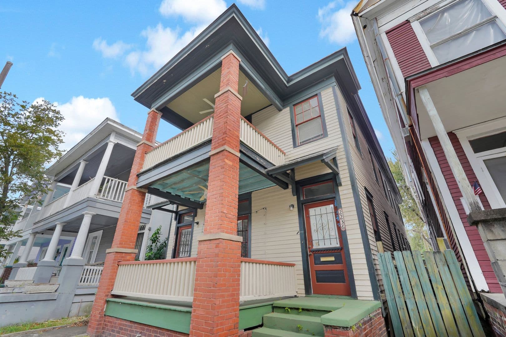 Savannah House: 2234 Whitaker Street