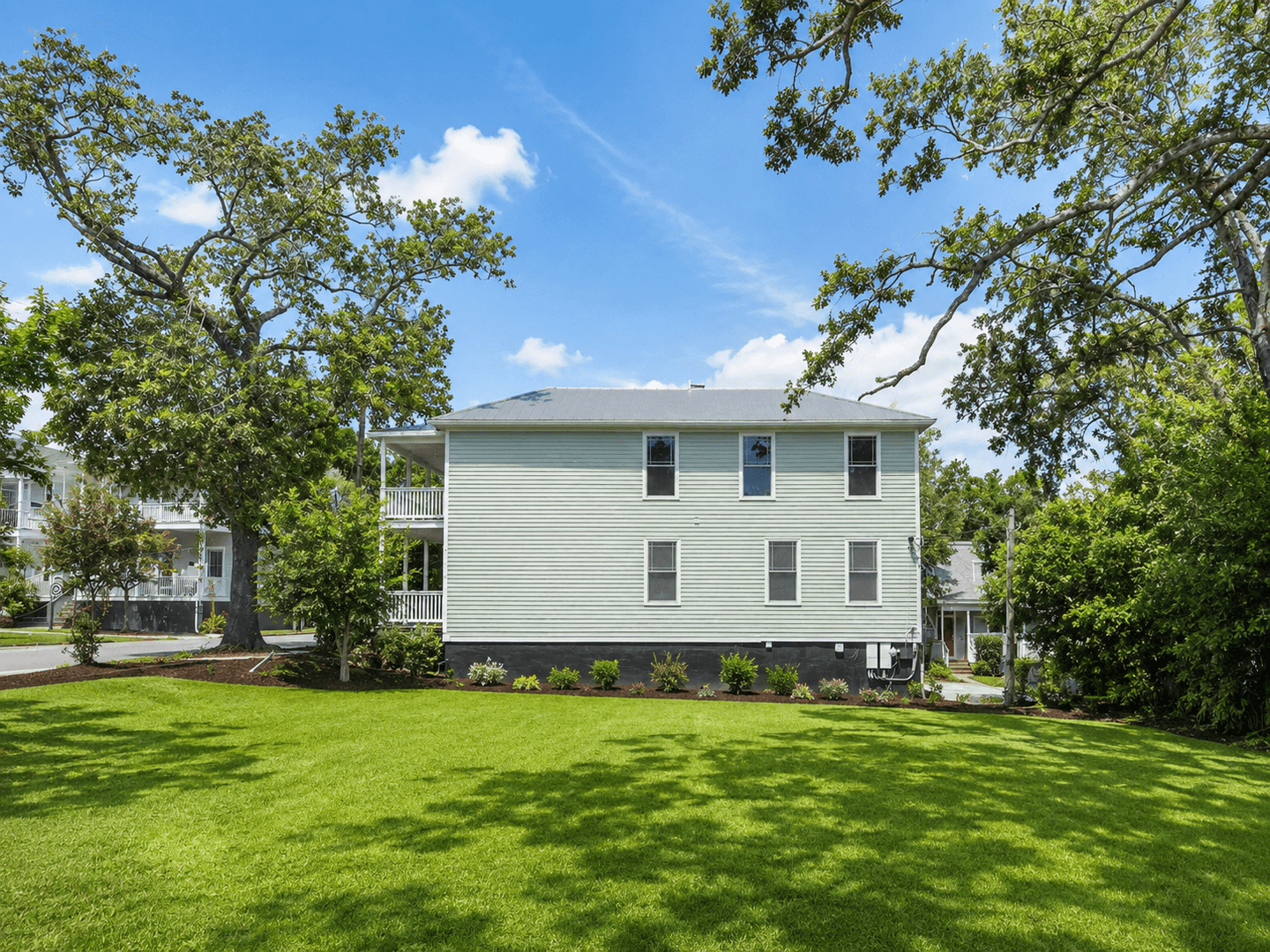Savannah House: 1502 Price St Unit B