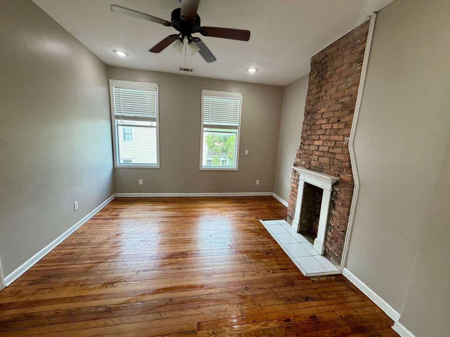 Savannah House: 1502 Price St Unit B