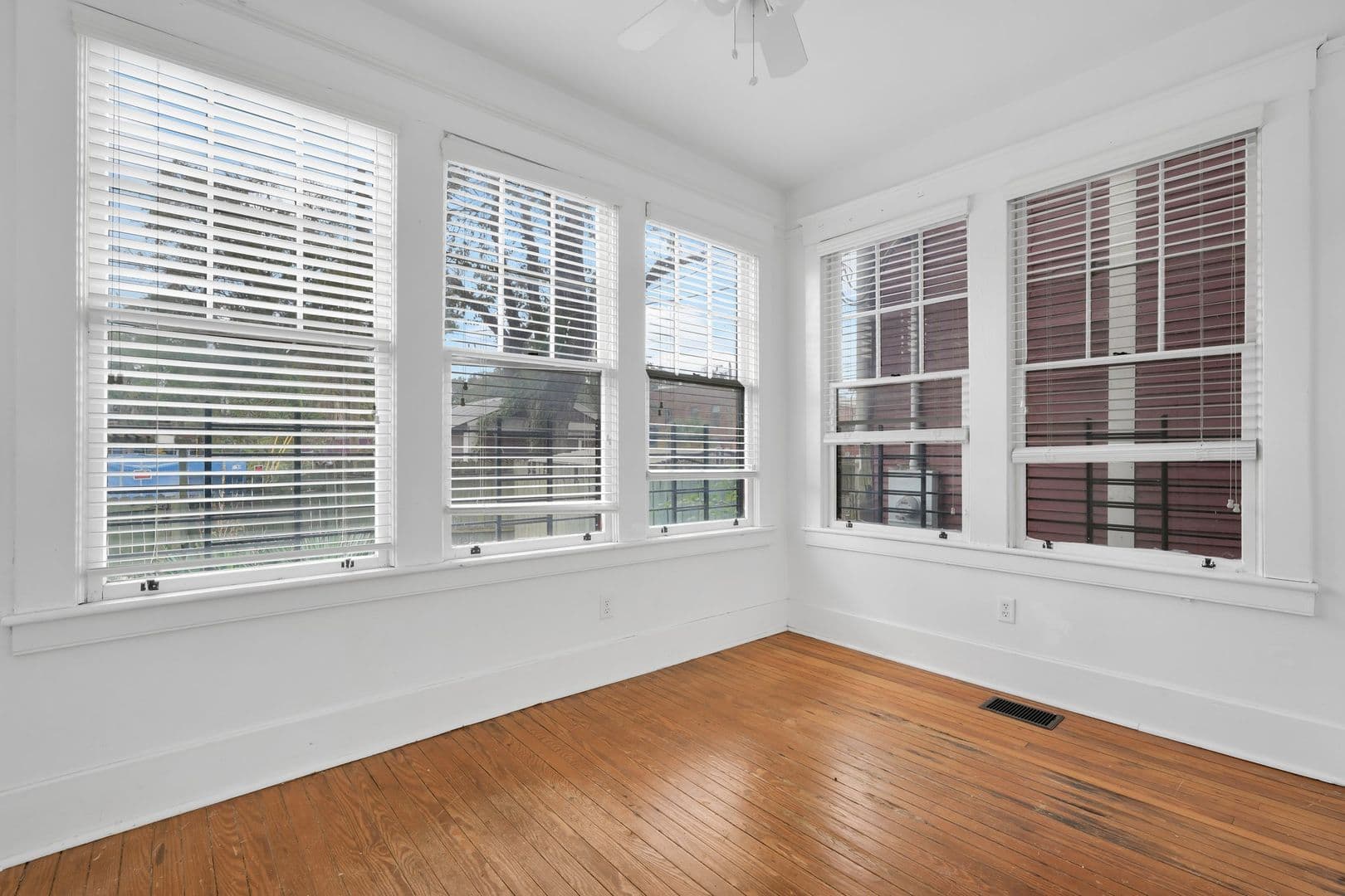Savannah House: 2234 Whitaker Street