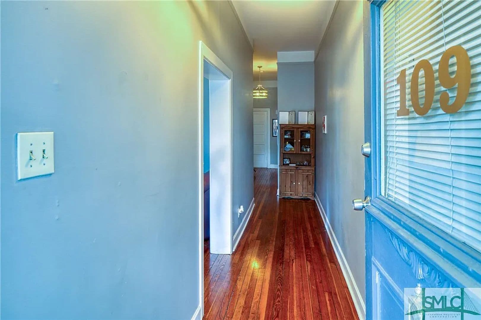 Savannah House: 109 W 37th St
